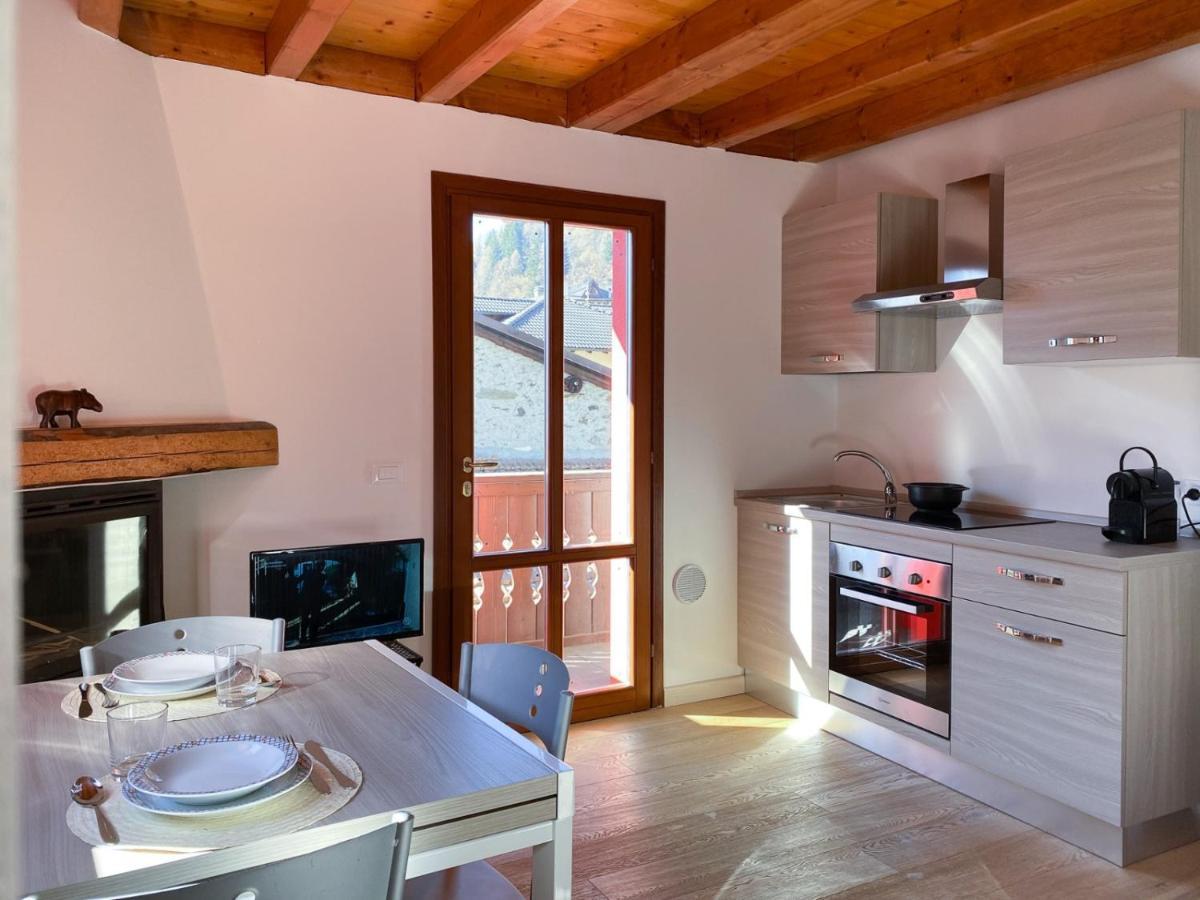 Mansarda Corno D'Aola Apartment Ponte Di Legno Exterior photo